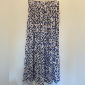 Maxi skirt.